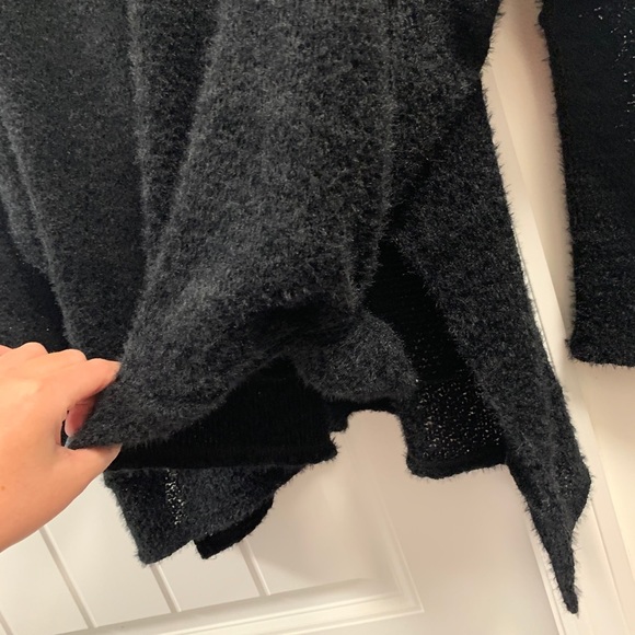 Women’s Kendra Collection Sweater - Picture 3 of 4